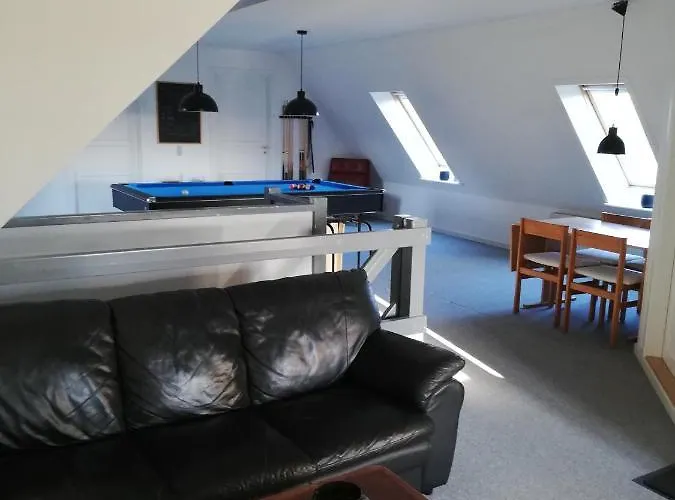 Skovhusets I *