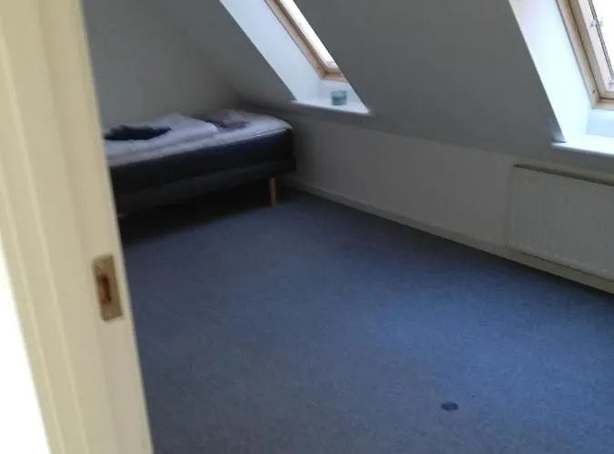 Bed & Breakfast Skovhusets I *